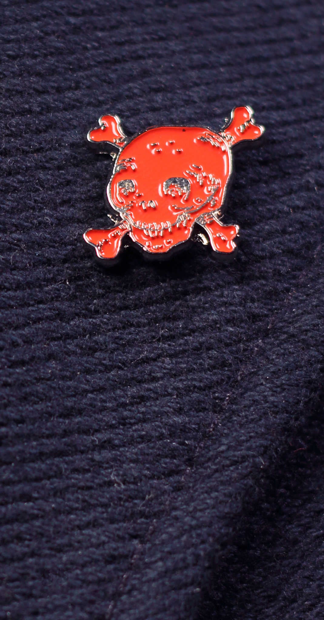 Red skull enamel lapel pin